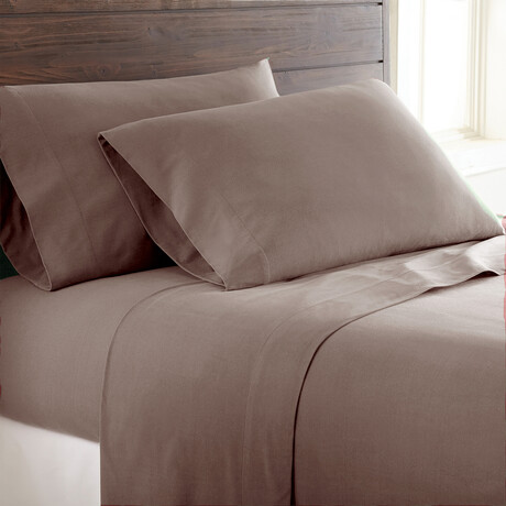 Micro Flannel® Solid Sheet sets// Hazelnut (Twin)
