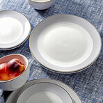 Thea Porcelain 16 Piece Dinnerware Set