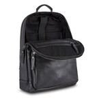 22 Core Premium Leather Backpack // Black