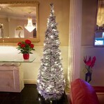 White Christmas (6’ 10”)