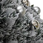 White Christmas (6’ 10”)