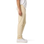Blake Slim Straight // Biscotti (28)