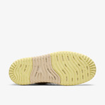 Torlite Lo // Ecru (US: 9)