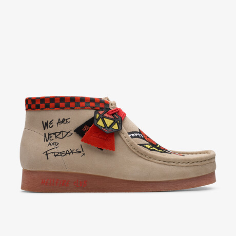 WallabeeEvo Stranger Things // Sand Interest (US: 7)