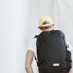 Transit Line // Travel Pack 28L // Black
