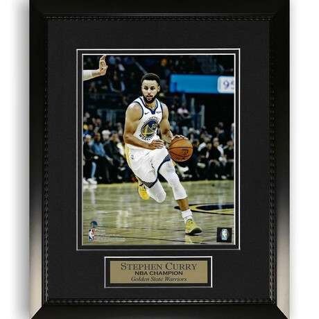 Stephen Curry // Golden State Warriors // Unsigned Photo + Framed