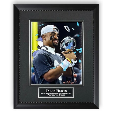 Jalen Hurts // Philadelphia Eagles // Unsigned Photo + Framed