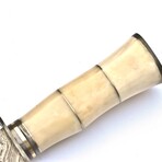 The Berlin Edge // Clip Point // White Bone