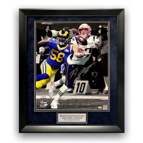 Rob Gronkowski // NE Patriots // Signed Photo + Framed // Catch
