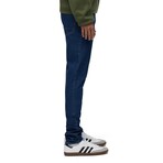 Zack Skinny // High Tide (28)