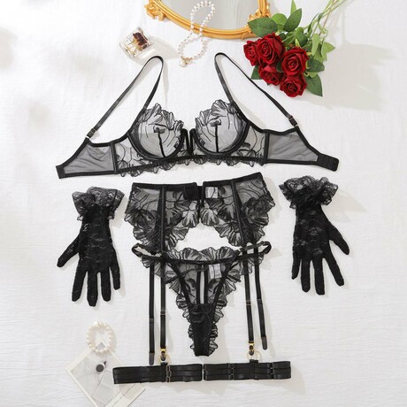Midnight Bloom Lace Lingerie Set // Black (S)
