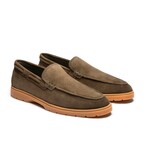 28's Venetian Suede Low Top Loafers // Azentunie (US: 8.5)