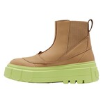 Sorel // Women's // Caribou X WP Chelsea Boot // Canoe + Tippet (6)