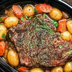 8.5 Qt Digital Slow Cooker Stainless Steel