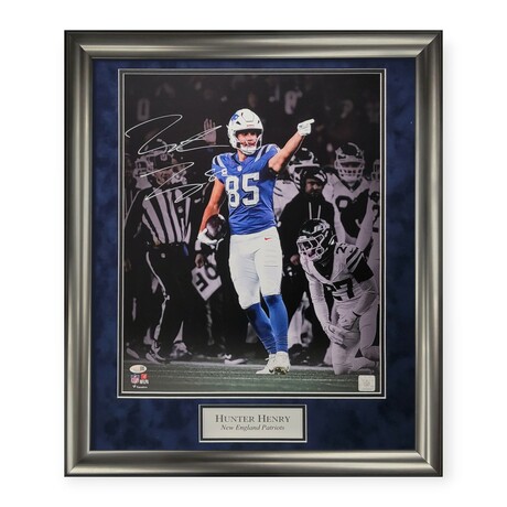 Hunter Henry // NE Patriots // Signed Photo + Framed
