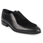 Ovalo Oxford // Black (US: 7.5)