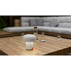Sensa Play // HQ Bluetooth Speaker Lamp - Sound by JBL (Black)