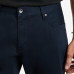 J701 - Regular Fit // Navy (28)