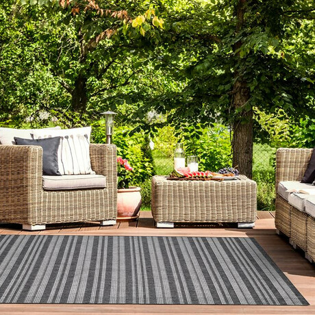 Provo Stripes Machine Woven Performance Area Rug // Grey (2'7" x 3'11")