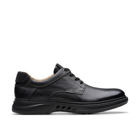 Un Briley Pace // Slip-On Sneaker // Black Leather (US: 8)