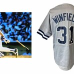 Dave Winfield// // NY Yankees // Signed Jersey + Signed Photo
