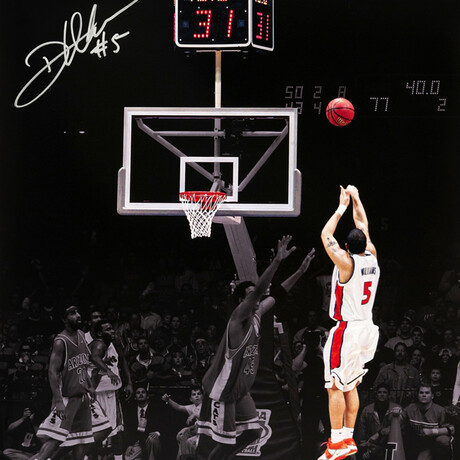 Deron Williams // IL Fighting Illini // Signed 2005 NCAA Tourny Shot vs Arizona Spotlight 16x20 Photo