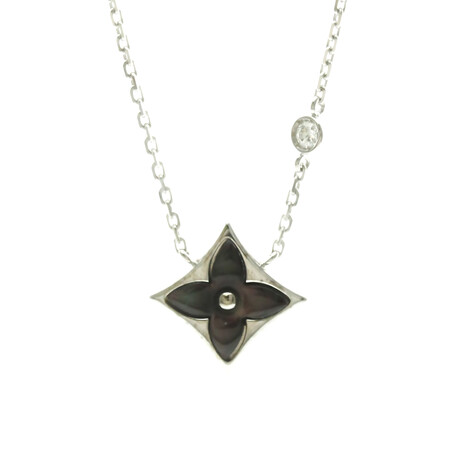 Louis Vuitton // 18k White Gold Star Blossom Diamond Pendant Necklace // 16.14" // Store Display