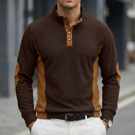 Quarter-Button Side Patchwork Long-Sleeve Henley Pullover // Brown (XS)
