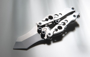 Mantis Knives