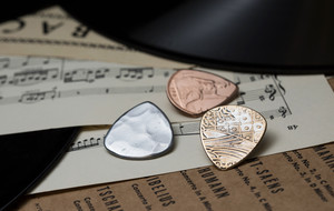 Master Artisan Guitar Picks