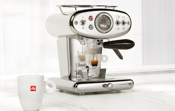illy - Italian Espresso & Coffee Machines - Touch of Modern