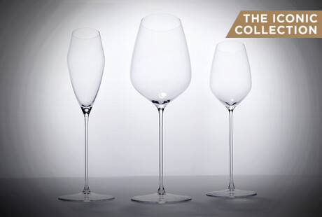 Elegant Crystal Wine Glasses