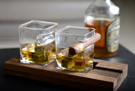 Upscale Cigar & Whisky Glasses