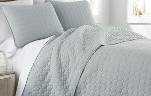 Southshore Bedding & Towels