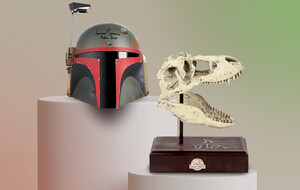 Celebrity Authentics 