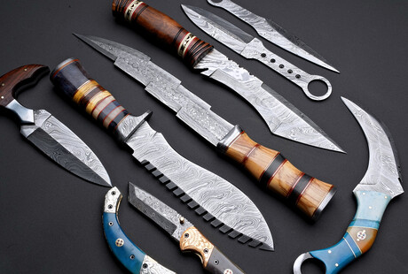 Tactical Damascus Knives