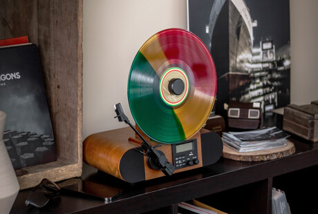 Vertical Vinyl Audio System