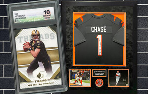 Ja'Marr Chase Rookie Cards Assorted 3 Card Gift Bundle - Cincinnati Bengals  Football Trading Cards