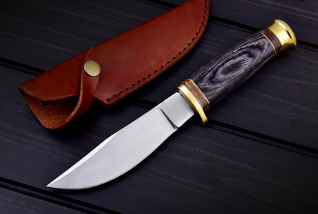 Robust Hunting Knives