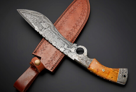 Damascus Hunting Knives