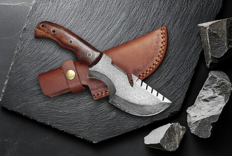 Damascus Steel Hunting Knives