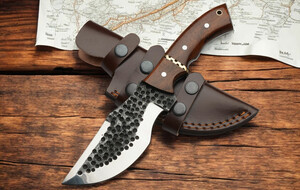 Deer Customs Assorted Hunting Knives