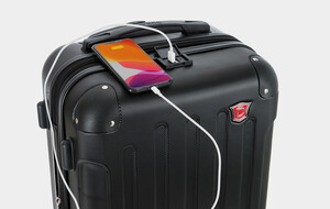 Intely Smart Luggage By Dukap