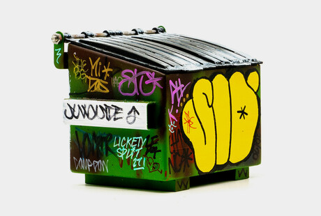 Quirky Desktop Dumpsters