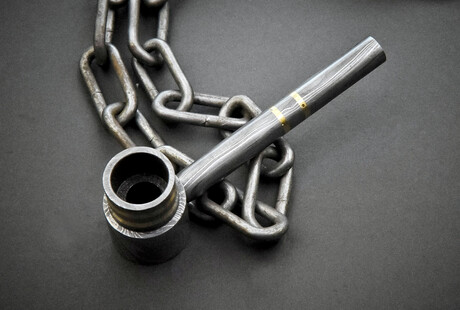 Custom Handmade Pipes