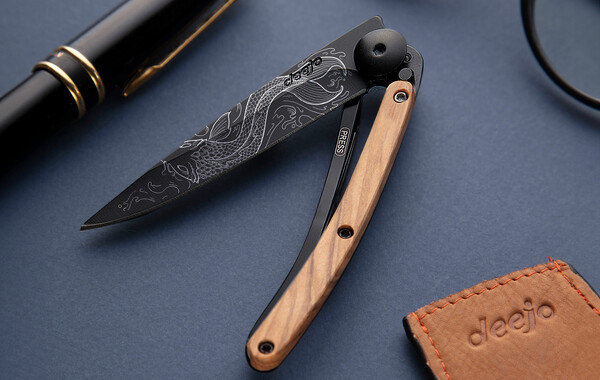 Deejo Pocket Knives