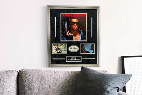 Music & Entertainment Memorabilia