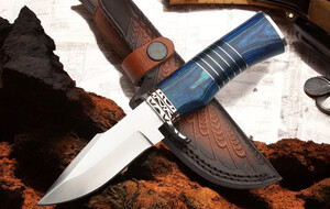 Deer Customs Assorted Hunting Knives