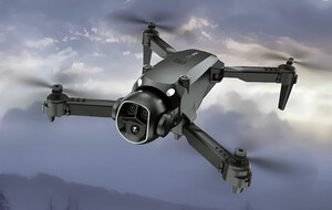  FPV Drone + Immersive Headset