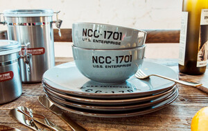 Star Trek Dinnerware